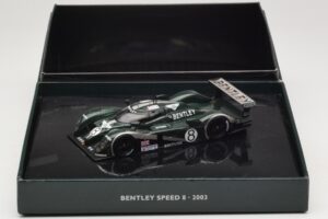 Bentley Speed 8 LMP900 #8 J. Herbert / D. Brabham / M. Blundell 24 Hours of Le Mans 2003 Minichamps 1:43 BL364 Métal — image 4 sur 4