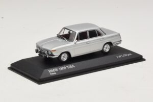 BMW 1800 TI/SA Argent Minichamps 1:43 400025100 Métal — image 2 sur 4