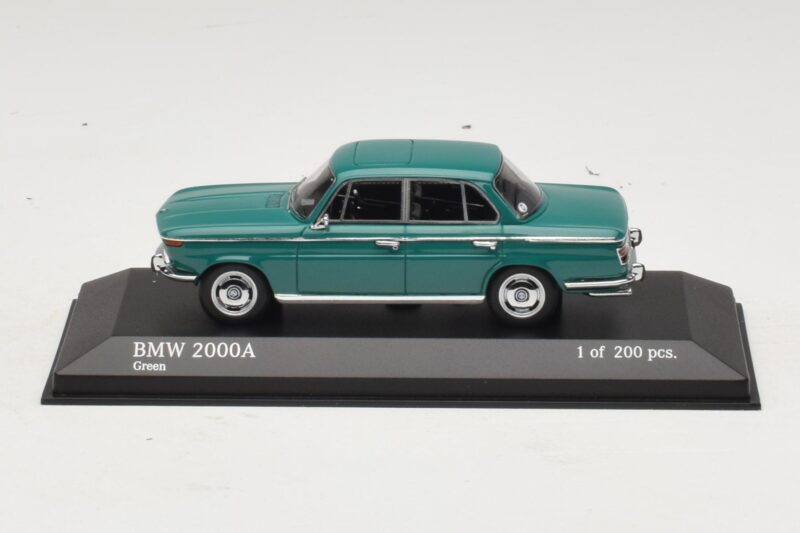 BMW 2000A Vert Minichamps 1:43 437023001 Métal