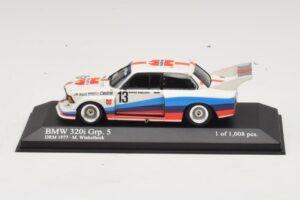BMW 320i Group 5 #13 M. Winkelhock DRM 1977 Minichamps 1:43 400772313 Métal