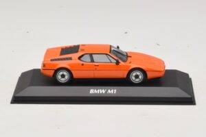 BMW M1 Orange Maxichamps 1:43 940025020 Métal