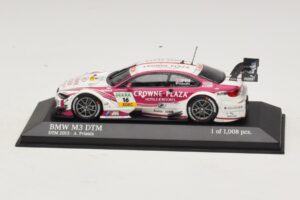 BMW M3 E92 DTM #16 A. Priaulx BMW Team RMG DTM 2013 Minichamps 1:43 410132216 Métal