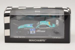 BMW Z4 GT3 Vita4One #18 Goransson / Klingmann 24 Hours of Nürburgring 2012 Minichamps 1:43 437122918 Métal — image 4 sur 4