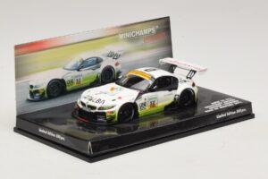 BMW Z4 GT3 Westcoast Racing #52 F. Lestrup ADAC GT Masters 2011 Minichamps 1:43 437112952 Métal — image 2 sur 5