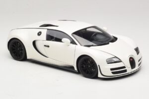 Bugatti Veyron Super Sport Blanc Minichamps 1:18 100110844 Métal — image 6 sur 8