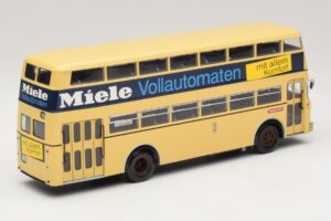 Bussing D2U Heckturen Miele Minichamps 1:43 439071086 Métal — image 2 sur 6
