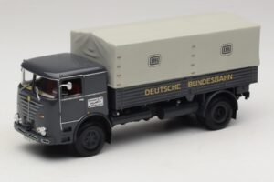 Bussing LU Deutsche Bundesbahn Minichamps 1:43 Bussing LU Deutsche Bundesbahn Minichamps 1:43 30566-54995 Métal