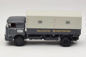 Bussing LU Deutsche Bundesbahn Minichamps 1:43 30566-54995 Métal — image 3 sur 6