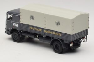 Bussing LU Deutsche Bundesbahn Minichamps 1:43 30566-54995 Métal — image 5 sur 6