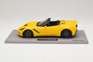 Chevrolet Corvette C7 Velocity Yellow BBR 1:18 BLM1815E Résine — image 3 sur 6