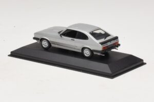 Ford Capri RS Mk1 Argent Minichamps 1:43 430085804 Métal — image 3 sur 4