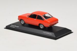 Ford Escort Mk2 Spanish Red Minichamps 1:43 400084100 Métal — image 3 sur 4