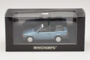 Ford Escort Mk3 Cabriolet Bleu Métallisé Minichamps 1:43 400085030 Métal — image 4 sur 4