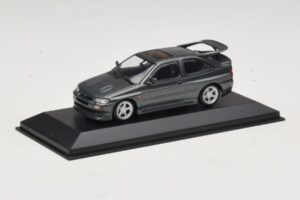 Ford Escort RS Cosworth Vert Foncé Métallisé Minichamps 1:43 430086300 Métal — image 2 sur 4