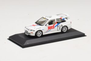 Ford Escort RS Cosworth Wolf Racing #6 Uetrecht DTT 1994 Minichamps 1:43 430948206 Métal — image 2 sur 4