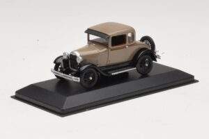 Ford Model A Standard Coupe Beige Minichamps 1:43 400082102 Métal — image 2 sur 4