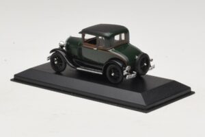Ford Model A Standard Coupe Vert Foncé Minichamps 1:43 400082101 Métal — image 3 sur 4