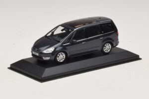 Ford S-Max Dark Grey Metallic Minichamps 1:43 400085400-P1 Métal — image 2 sur 4