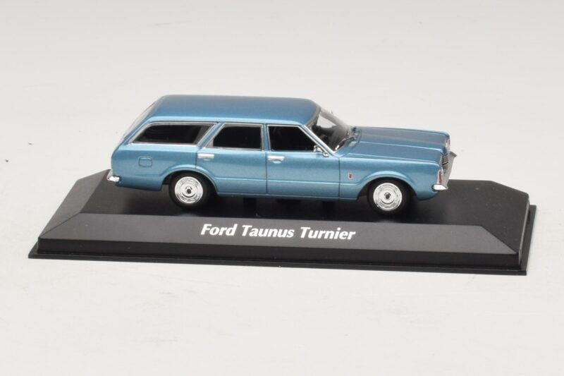 Ford Taunus TC Turnier Blue Metallic Maxichamps 1:43 Ford Taunus TC Turnier Blue Metallic Maxichamps 1:43 940081311 Métal