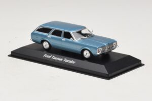 Ford Taunus TC Turnier Blue Metallic Maxichamps 1:43 940081311 Métal — image 3 sur 4
