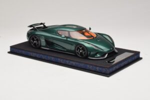 Koenigsegg Regera Carbone Teinté Vert FrontiArt 1:18 AS010-110 Résine — image 5 sur 7