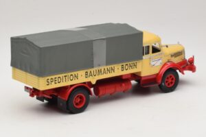 Krupp Titan Camion Plateau Baumann Bonn Minichamps 1:43 439069025 Métal — image 2 sur 6