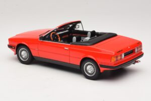 Maserati Biturbo Spyder Rouge Minichamps 1:18 107123530 Résine — image 5 sur 6