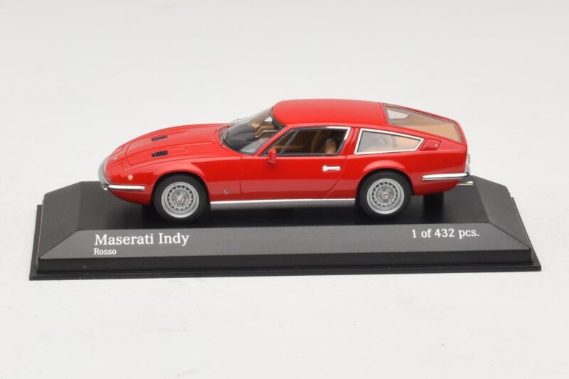 Maserati Indy Rouge Minichamps 1:43 Maserati Indy Rouge Minichamps 1:43 437123120 Métal
