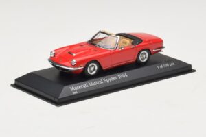 Maserati Mistral Spyder Rouge Minichamps 1:43 437123430 Métal — image 2 sur 4