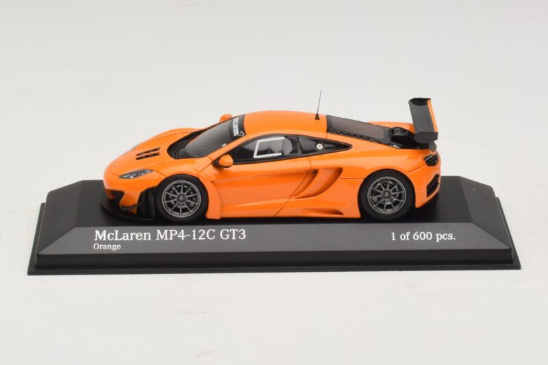McLaren MP4-12C GT3 Street Orange Minichamps 1:43 McLaren MP4-12C GT3 Street Orange Minichamps 1:43 437121399 Métal
