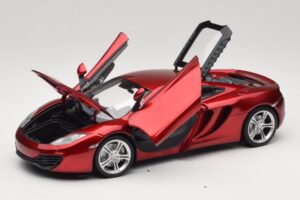 McLaren MP4-12C Rouge Métallisé Minichamps 1:18 110133022 Métal — image 2 sur 8