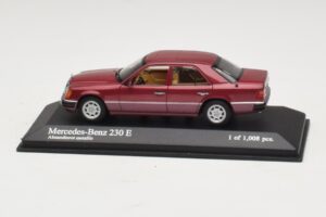 Mercedes 230E W124 Rouge Métallisé Minichamps 1:43 400037001 Métal