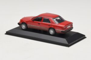 Mercedes 300D W124 Turbo Rouge Minichamps 1:43 3210 Métal — image 3 sur 4