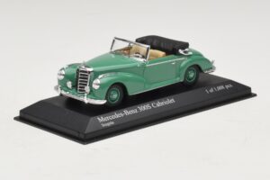 Mercedes 300S Cabriolet Vert Minichamps 1:43 430032335 Métal — image 2 sur 5