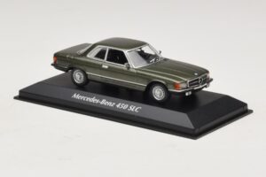 Mercedes 450 SLC C107 Vert Foncé Métallisé Maxichamps 1:43 940033420 Métal — image 3 sur 4