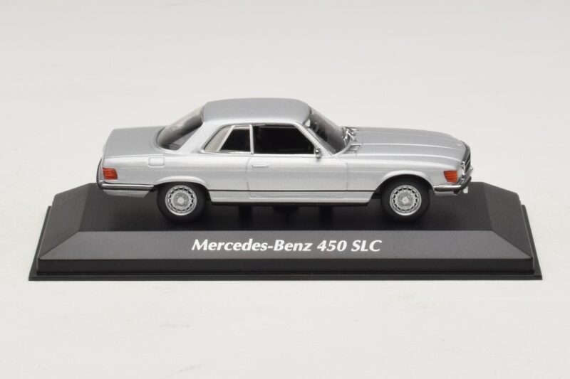 Mercedes 450 SLC C107 Argent Maxichamps 1:43 Mercedes 450 SLC C107 Argent Maxichamps 1:43 940033421 Métal