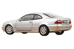 Mercedes CLK C208 Brilliant Silver Norev 1:18 183335 Métal — image 3 sur 3