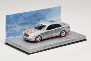 Mercedes E-Class #5 Team Auto Motor und Sport Rally Paris-Peking 2007 Minichamps 1:43 B66962261 Métal — image 2 sur 5
