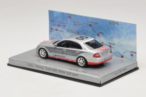 Mercedes E-Class #5 Team Auto Motor und Sport Rally Paris-Peking 2007 Minichamps 1:43 B66962261 Métal — image 3 sur 5