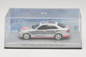 Mercedes E-Class #5 Team Auto Motor und Sport Rally Paris-Peking 2007 Minichamps 1:43 B66962261 Métal — image 4 sur 5