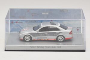 Mercedes E-Class #7 Team Auto Bild Rally Paris-Peking 2007 Minichamps 1:43 B66962263 Métal — image 4 sur 5