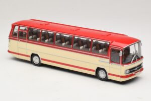 Mercedes O 302 Rouge Crème Minichamps 1:43 439035190 Métal — image 4 sur 6