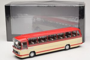 Mercedes O 302 Rouge Crème Minichamps 1:43 439035190 Métal — image 6 sur 6