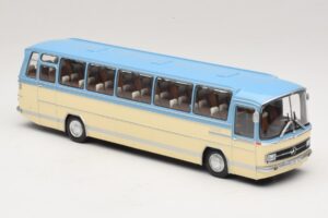 Mercedes O302 Bleu Crème Minichamps 1:43 439035181 Métal — image 4 sur 6