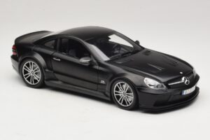 Mercedes SL65 AMG R230 Black Series Matt Black Minichamps 1:18 100038121 Métal — image 6 sur 8