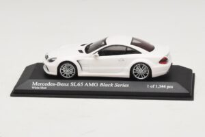 Mercedes SL65 AMG R230 Black Series Blanc Mat Minichamps 1:43 400038222 Métal
