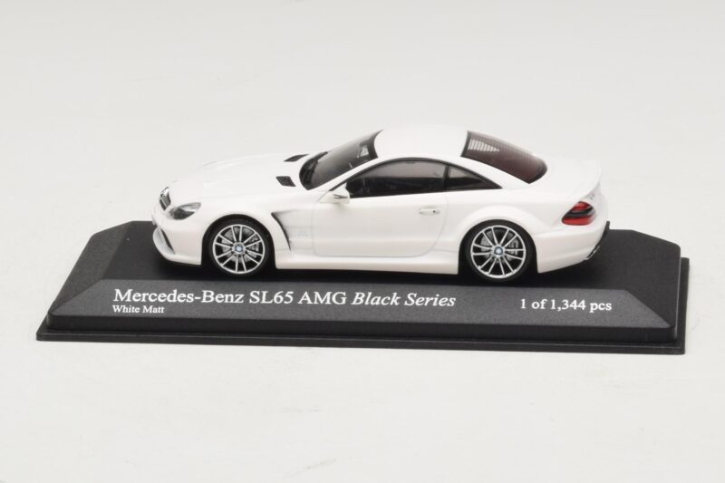 Mercedes SL65 AMG R230 Black Series Blanc Mat Minichamps 1:43 400038222 Métal