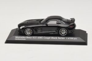 Mercedes SLS AMG C197 Black Series Noir Métallisé Minichamps 1:43 437033020 Métal