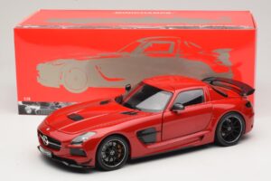 Mercedes SLS AMG C197 Black Series Rouge Minichamps 1:18 110033022 Métal — image 8 sur 8