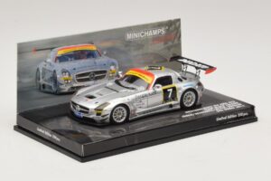 Mercedes SLS AMG GT3 #7 Black Falcon Jager / Seyffarth 24 Hours of Dubai 2011 Minichamps 1:43 437110307 Métal — image 2 sur 5